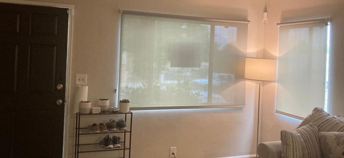 Custom Roller Window Shades Add Elegance to Sunland Living Space